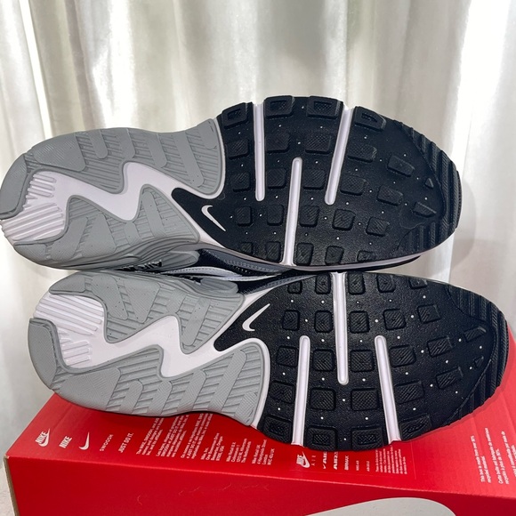 Nike Air Max Excee Men's Size 10/Women’s Size 11.5 Brand New With Partial Box - Picture 11 of 13